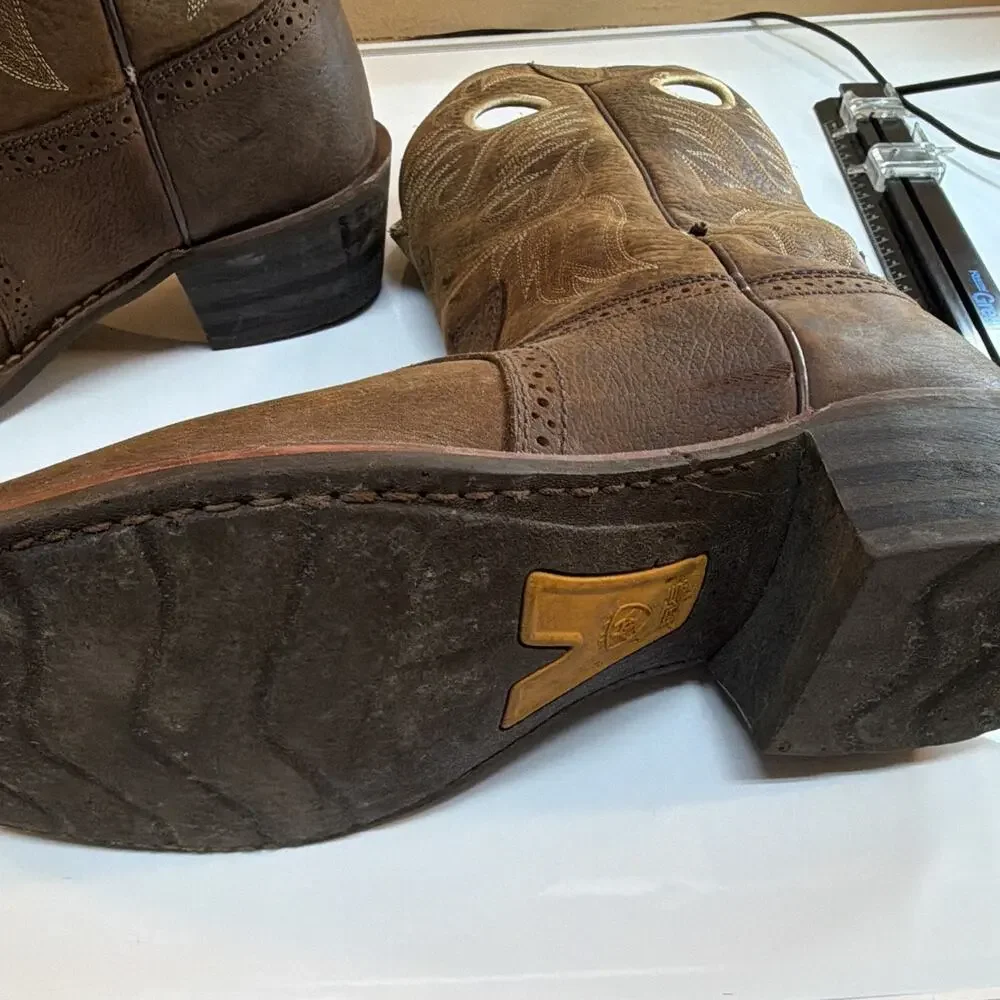 Ariat heritage roughstock